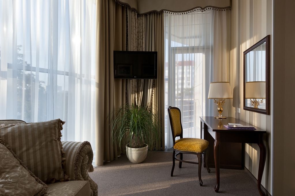 Iris Art Hotel Harkiv Cameră foto