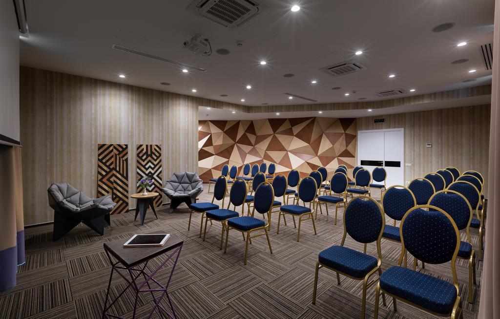Iris Art Hotel Harkiv Exterior foto